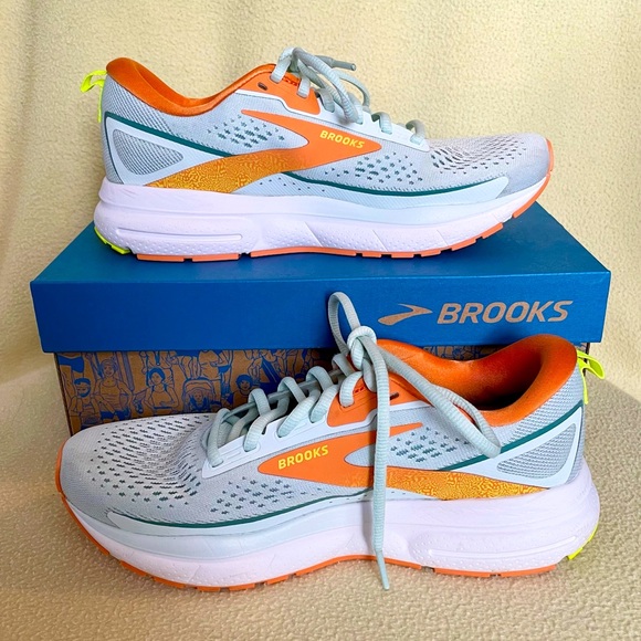 Brooks Shoes - Brooks Trace 3 Women's Running Shoes (Size: 7.5) - Excellent Condition